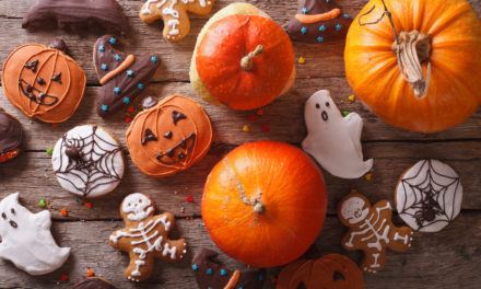 Decorating Your Table With A Halloween Theme