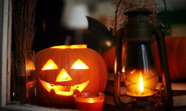 Fun And Inexpensive Halloween Decorations
